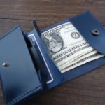 レザークラフトの作品　ベルギー産ルガトで作った2つ折りのミニ財布